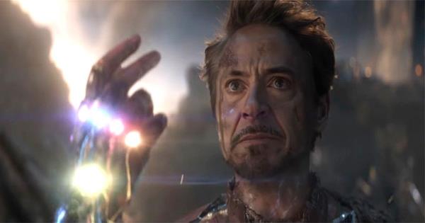 Tony Stark wearing the Infinity Gauntlet