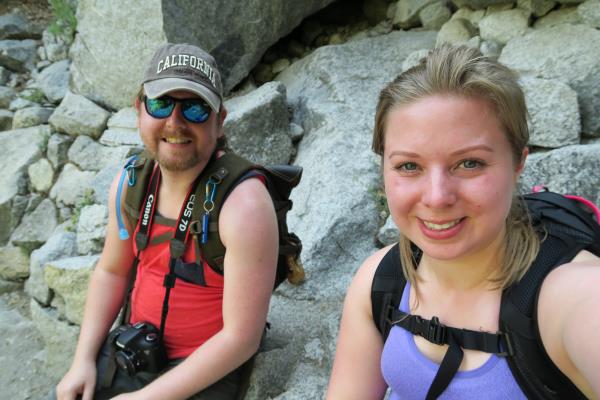 Matt and Laura met in an o<em></em>nline chat room