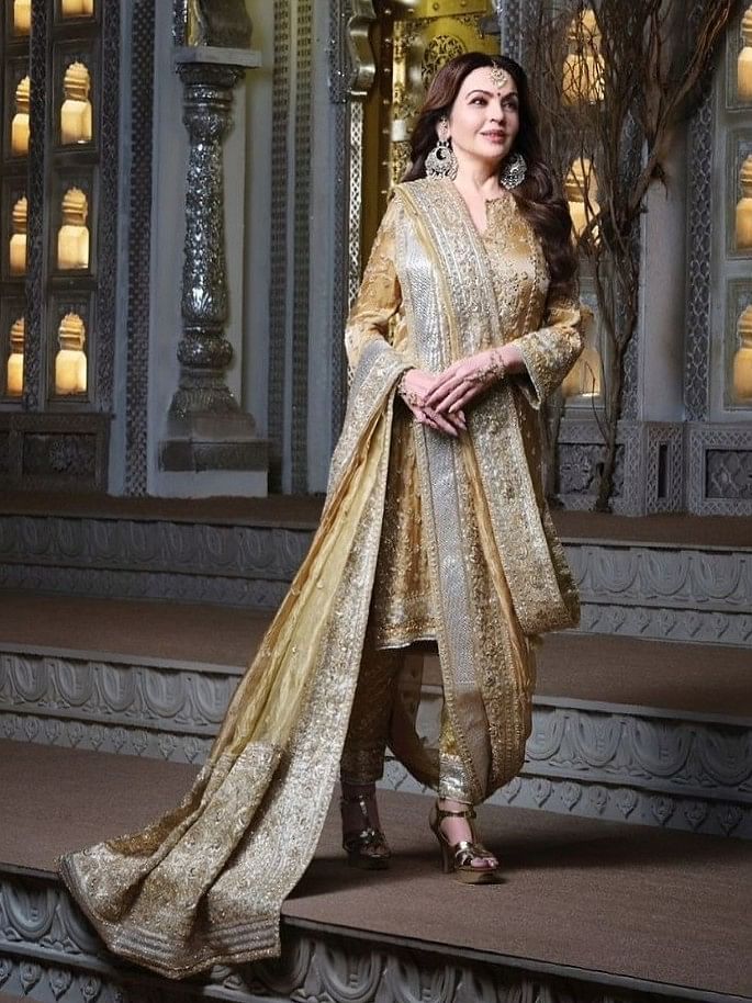 Nita Mukesh Ambani, was the cynosure of all eyes at the haldi function as she dazzled in a custom Manish Malhotra antique gold ensemble.