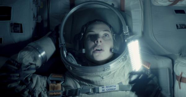 A scene of Miranda in Life 2017