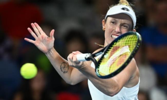 Storm Hunter fights back in the third set of her round two victory over Laura Siegemund in the 2024 Australian Open at Melbourne Park.